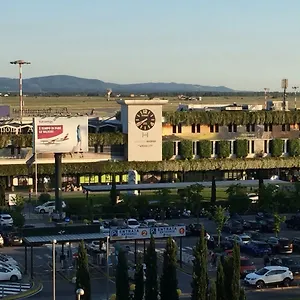 Apartament Airport A Casa Di Lucia, Piza