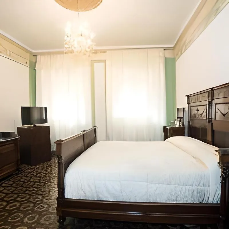 Relais Centro Storico Bed & Breakfast Pisa Italy